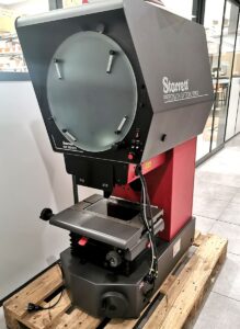 Projecteur de profil Starrett VB400 LED reconditionné avec meuble support